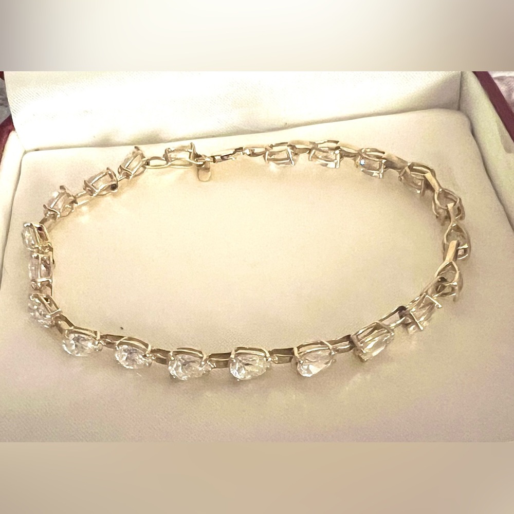 14k gold with cubic zirconia bracelet